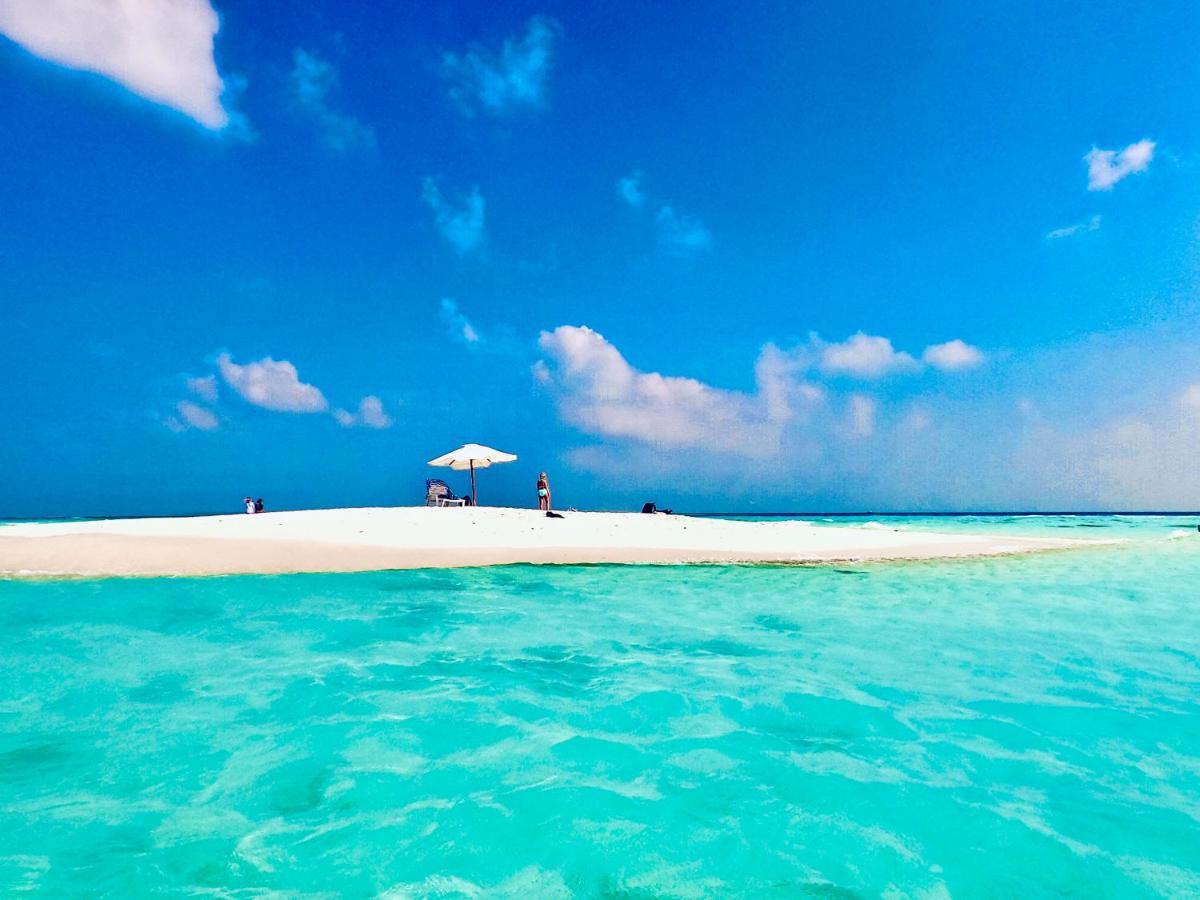 Infinity Dhiffushi Hotel Buitenkant foto